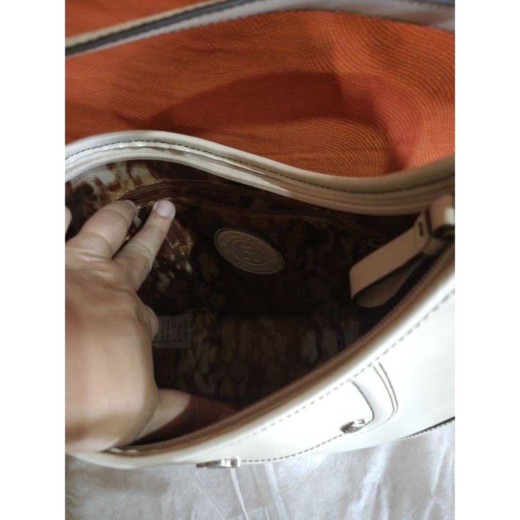 tas aigner kulit preloved