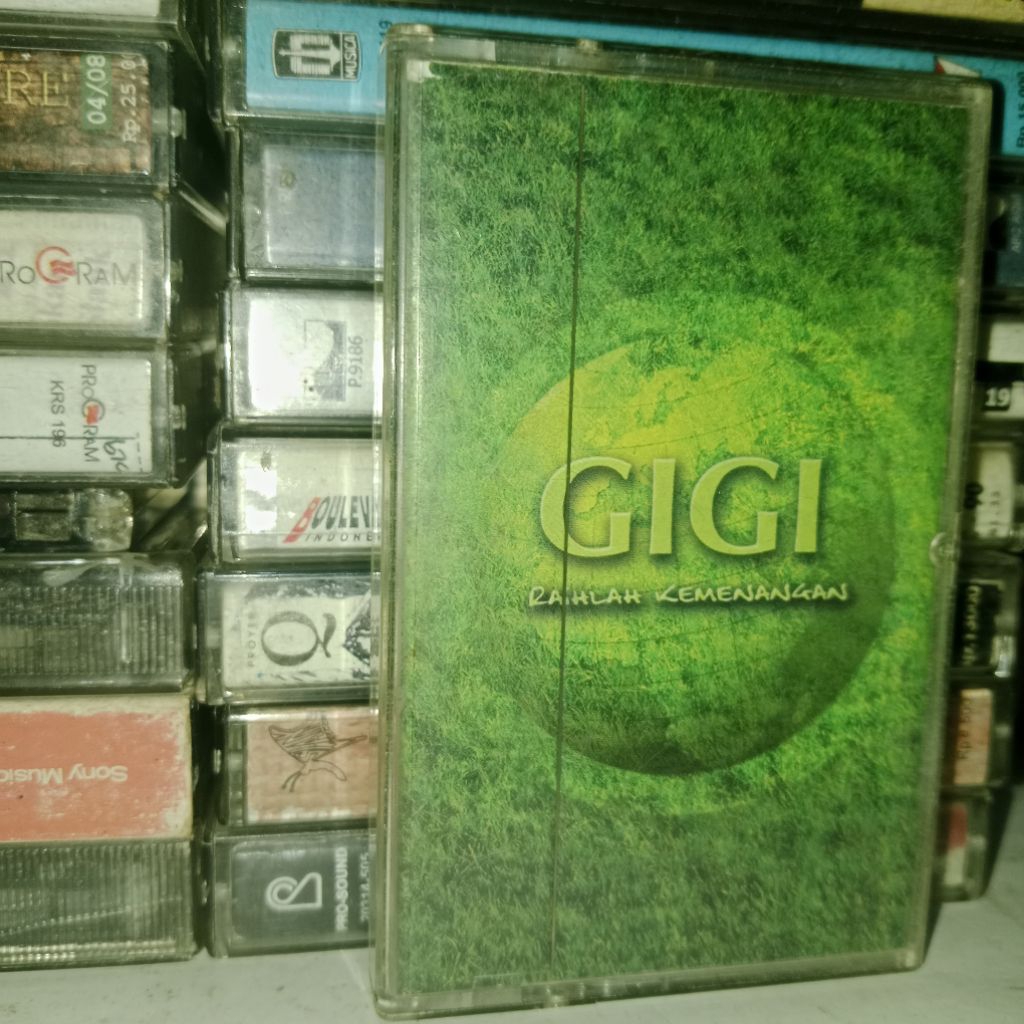 Kaset Gigi Raihlah Kemenangan