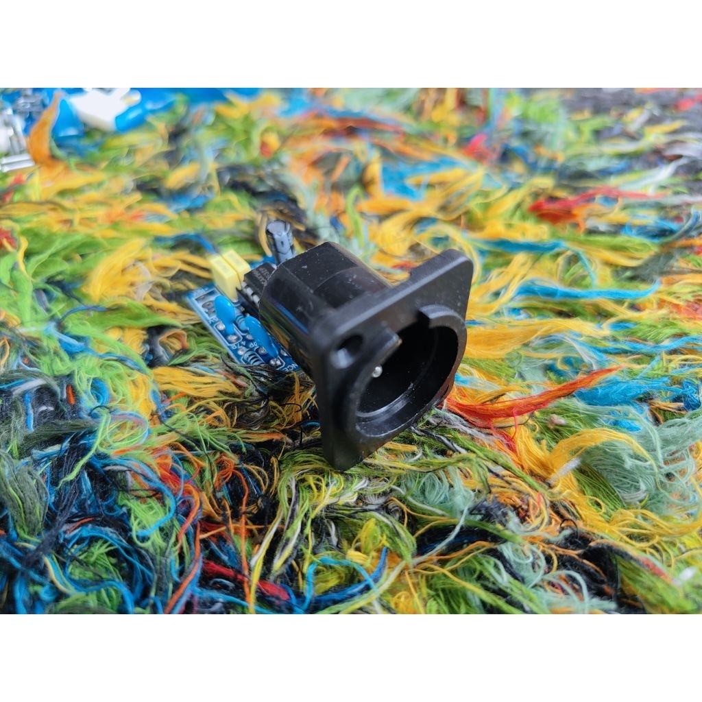 Output balance mono Fersi mini ples soket xlr dan non soket xlr