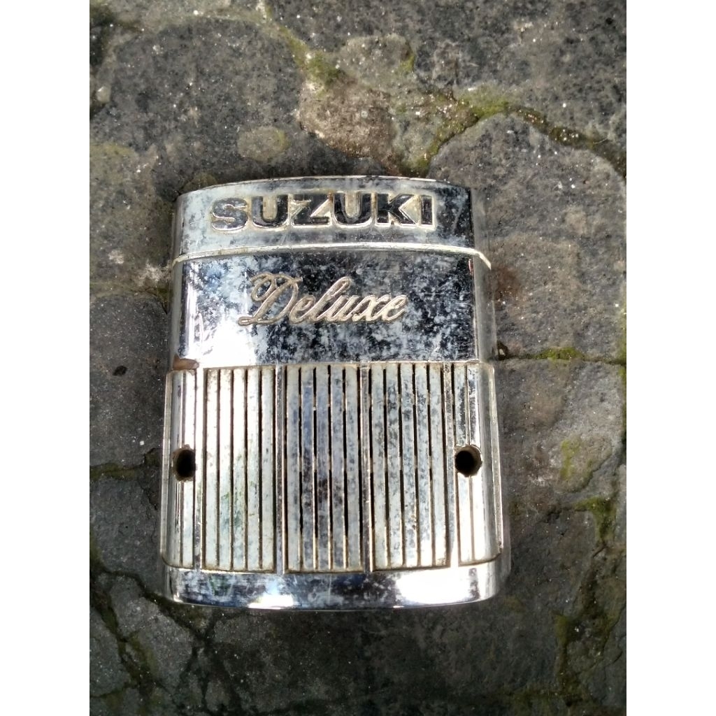 emblem logo dada dasi depan suzuki rc 80 100 bravo original