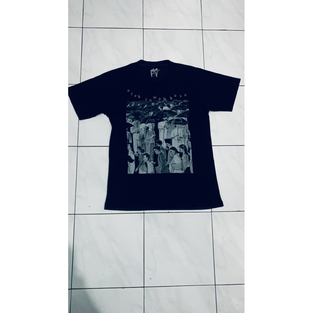 Preloved kaos efek rumah kaca