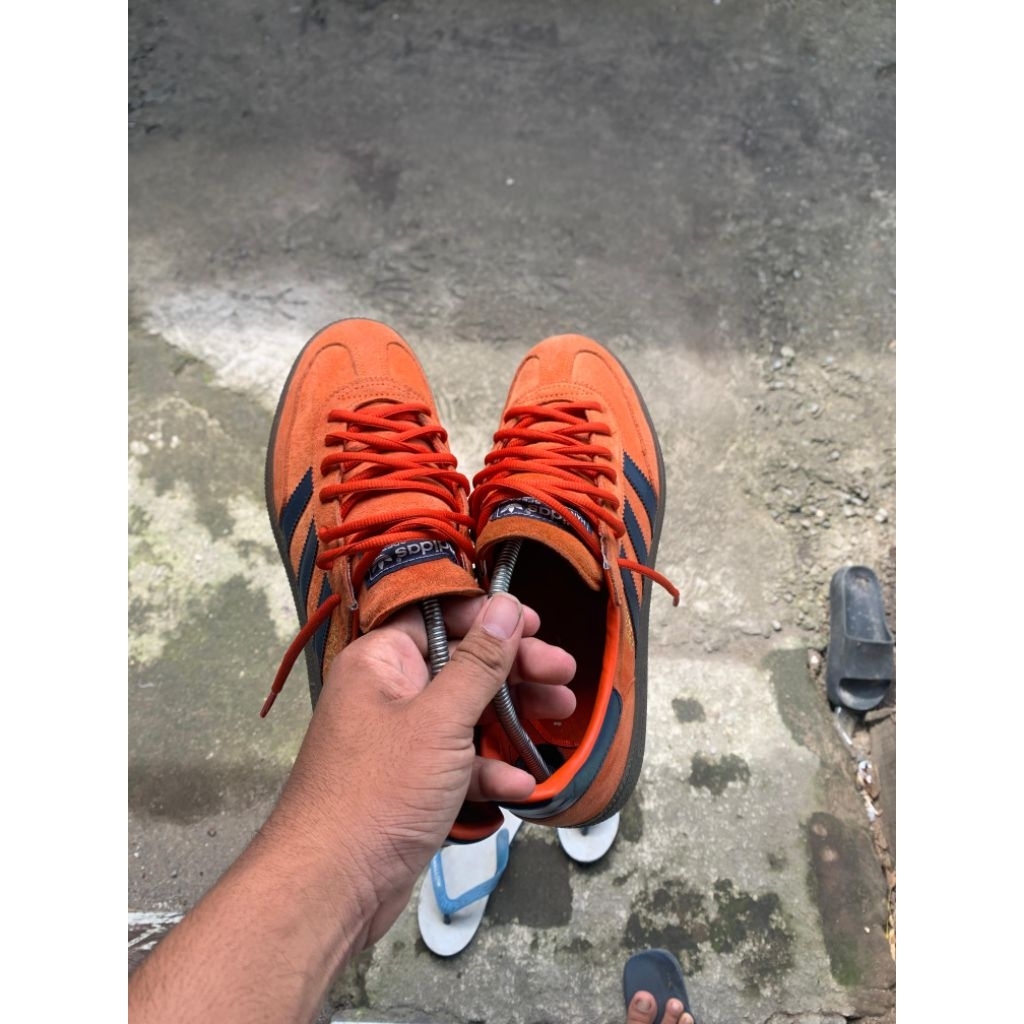 Adidas orange spezial