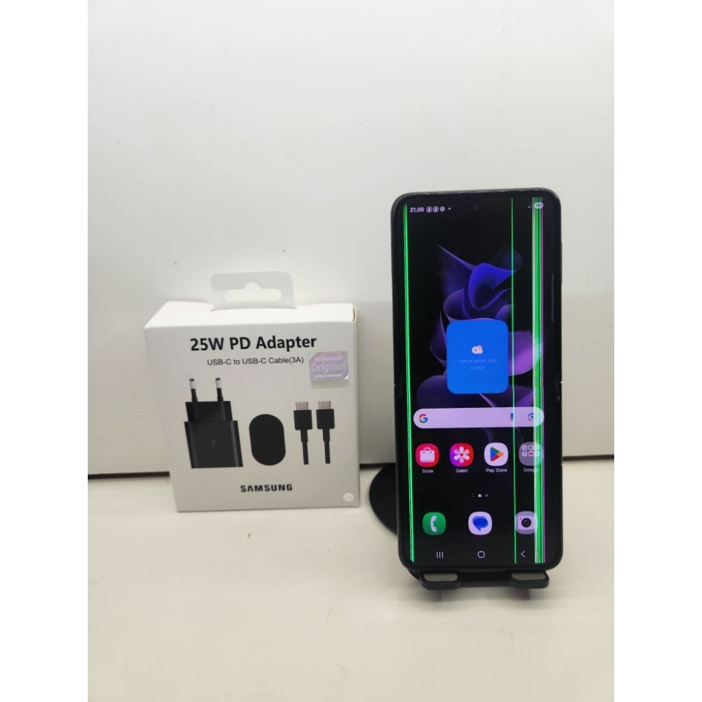 SAMSUNG GALAXY Z FLIP 5G 3. 4.5 . SECOND