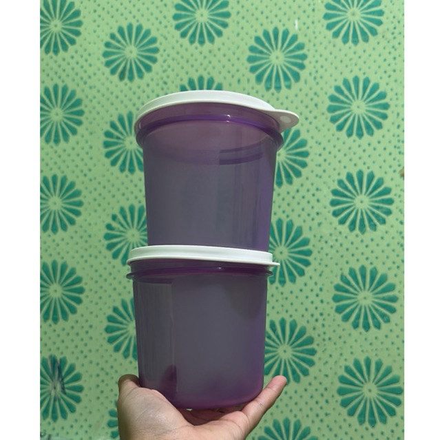 SALE Compact 650ml Tupperware