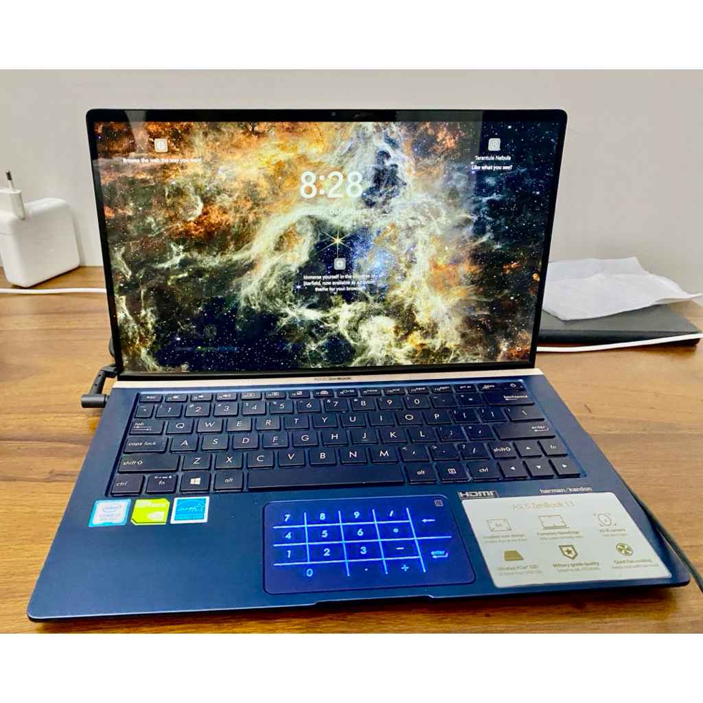 ASUS ZenBook 13 UX333FN - Intel Core i7-8565U - RAM 16GB / 512GB SSD - Nvidia Geforce MX 150 - Like 