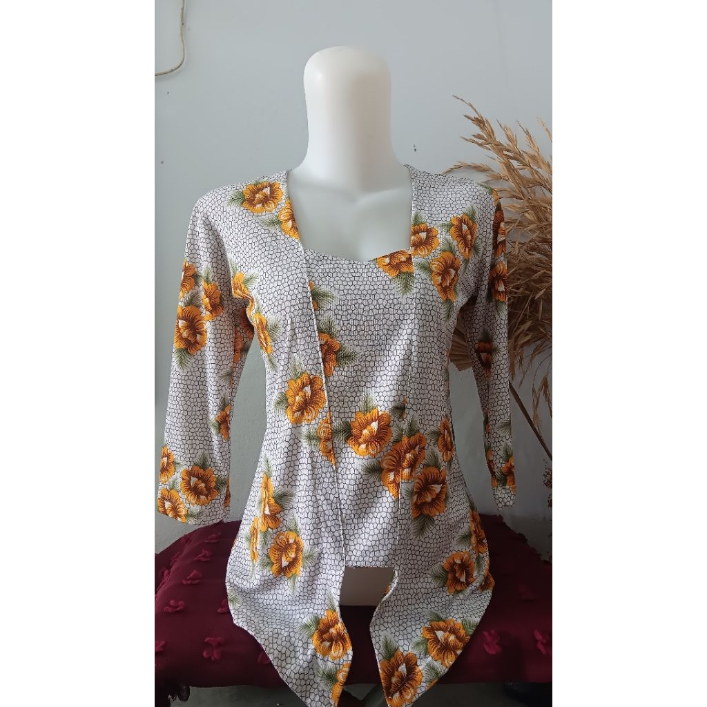 kebayaKebaya Bali Wanita Basic Lengan Panjang | Kebaya Kaos Bali | Kebaya Harian & Sembahyang