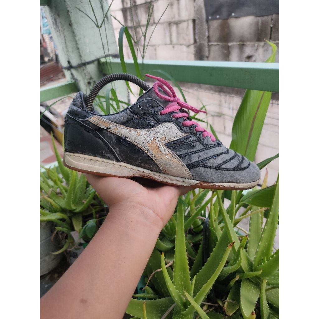 Diadora Brasil RB10 Futsal Indoor Sneakers Sepatu Futsal Size 40