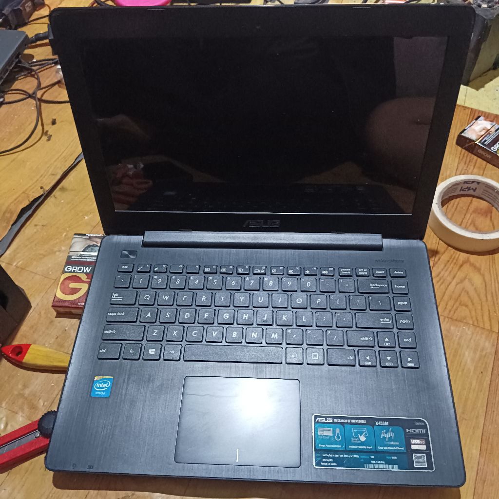 casing dan mobo Asus x453M