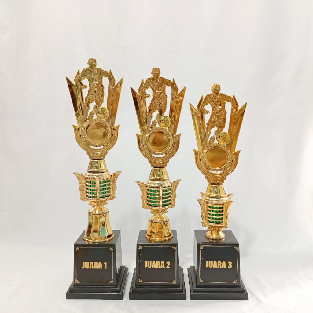 Piala Sepak Bola Futsal 1 set Pagoda
