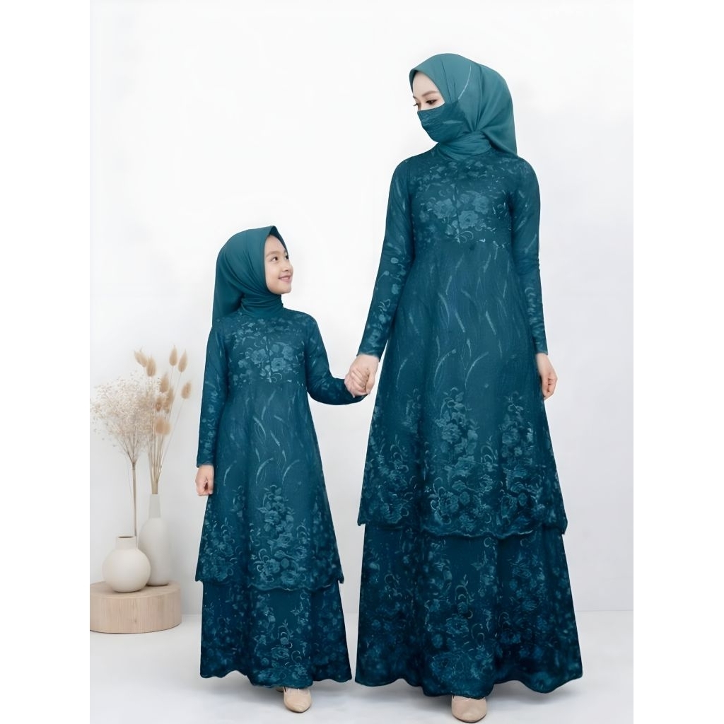 Gamis Couple Ibu dan Anak Terbaru 2025 – Baju Lebaran Keluarga Elegan Brokat Premium Warna Hijau Eme