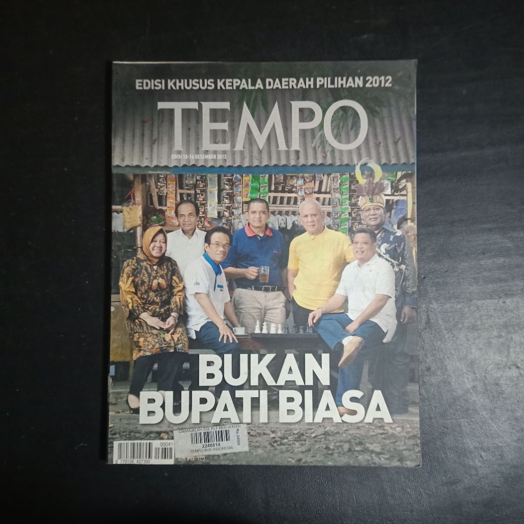 Majalah Tempo Edisi Khusus Kepala Daerah Pilihan 2012: Bukan Bupati Biasa