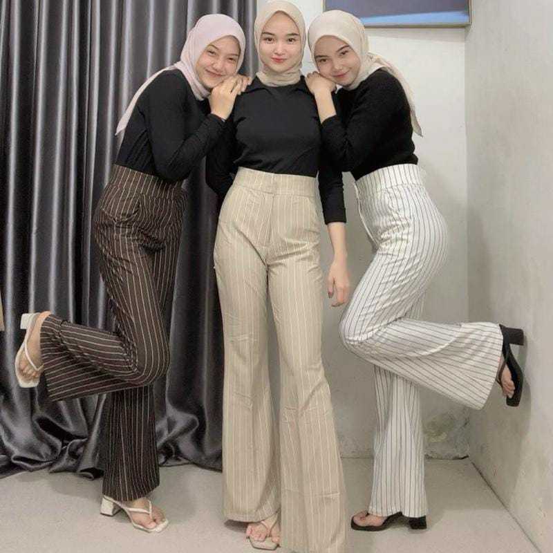 Celana Wanita Flare Pants Esme Cutbray Premium Import Bangkok dengan Bahan Knit Stripe Premium