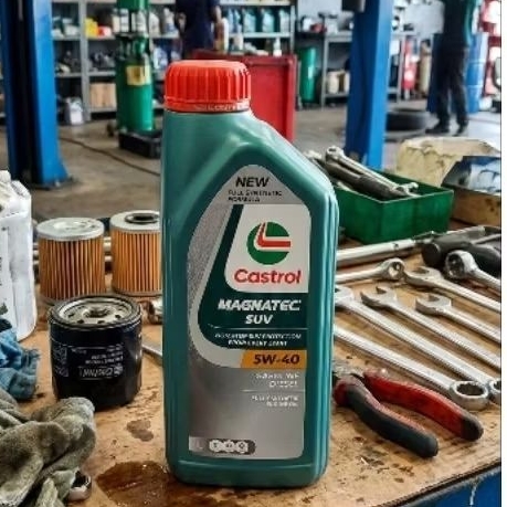 Oli Mesin Mobil Castrol MAGNATEC SUV 5W-40 1 Liter  Full Synthetic Engin Oil