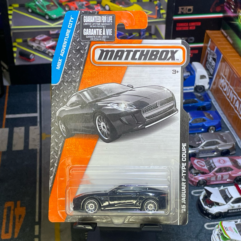 15 Jaguar F-Type Coupe Matchbox - Gray
