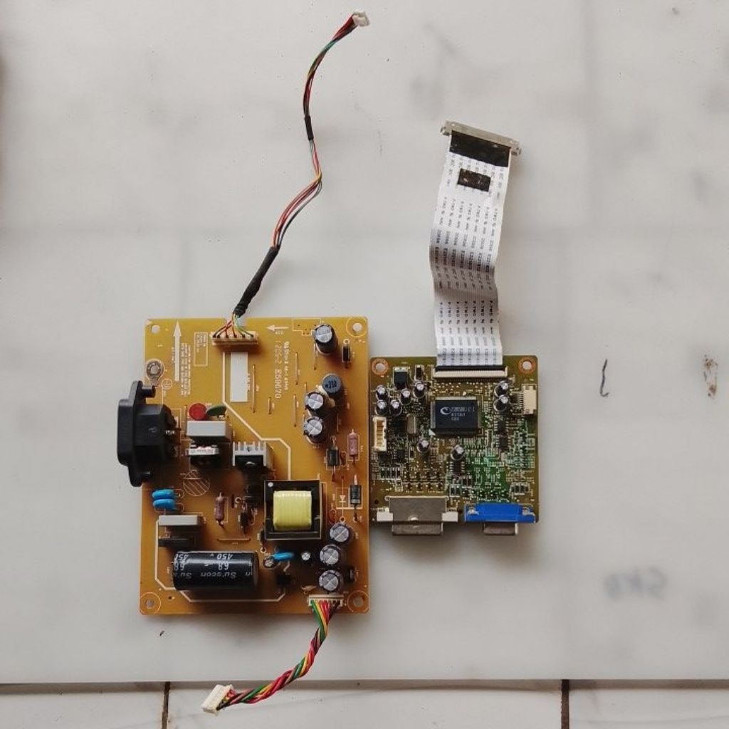 Mainboard Dan Power Supply Dell E2011HT