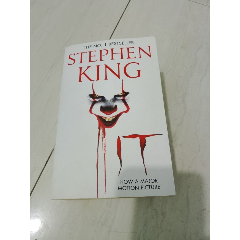 Novel IT Stephen King
