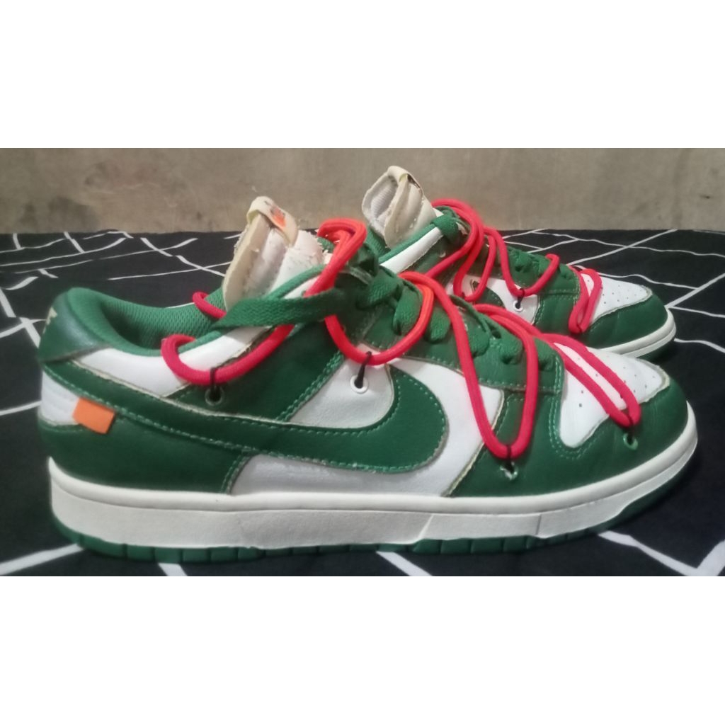 Nike X Off-White Dunk Low "Pine Green"