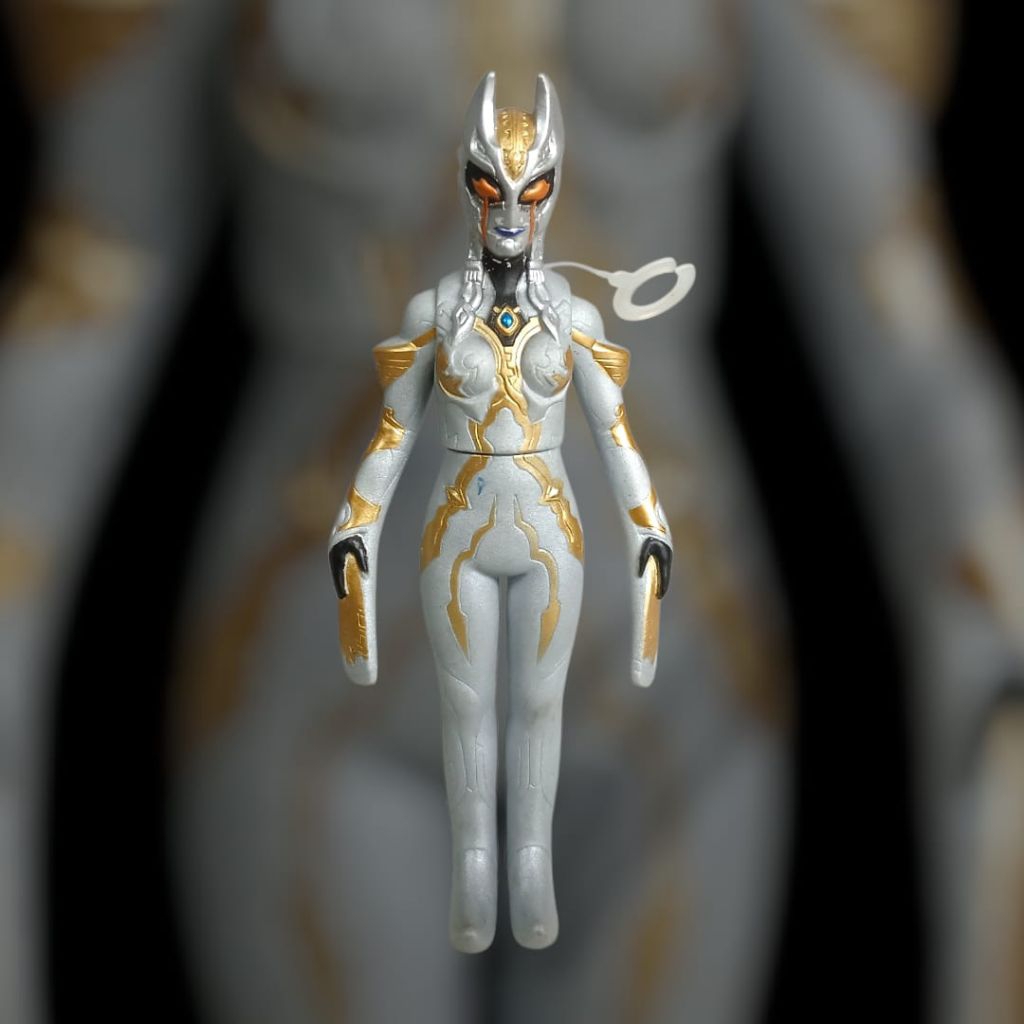 Bandai Kaiju Ultra Monster Series Camearra (Ultraman Trigger)