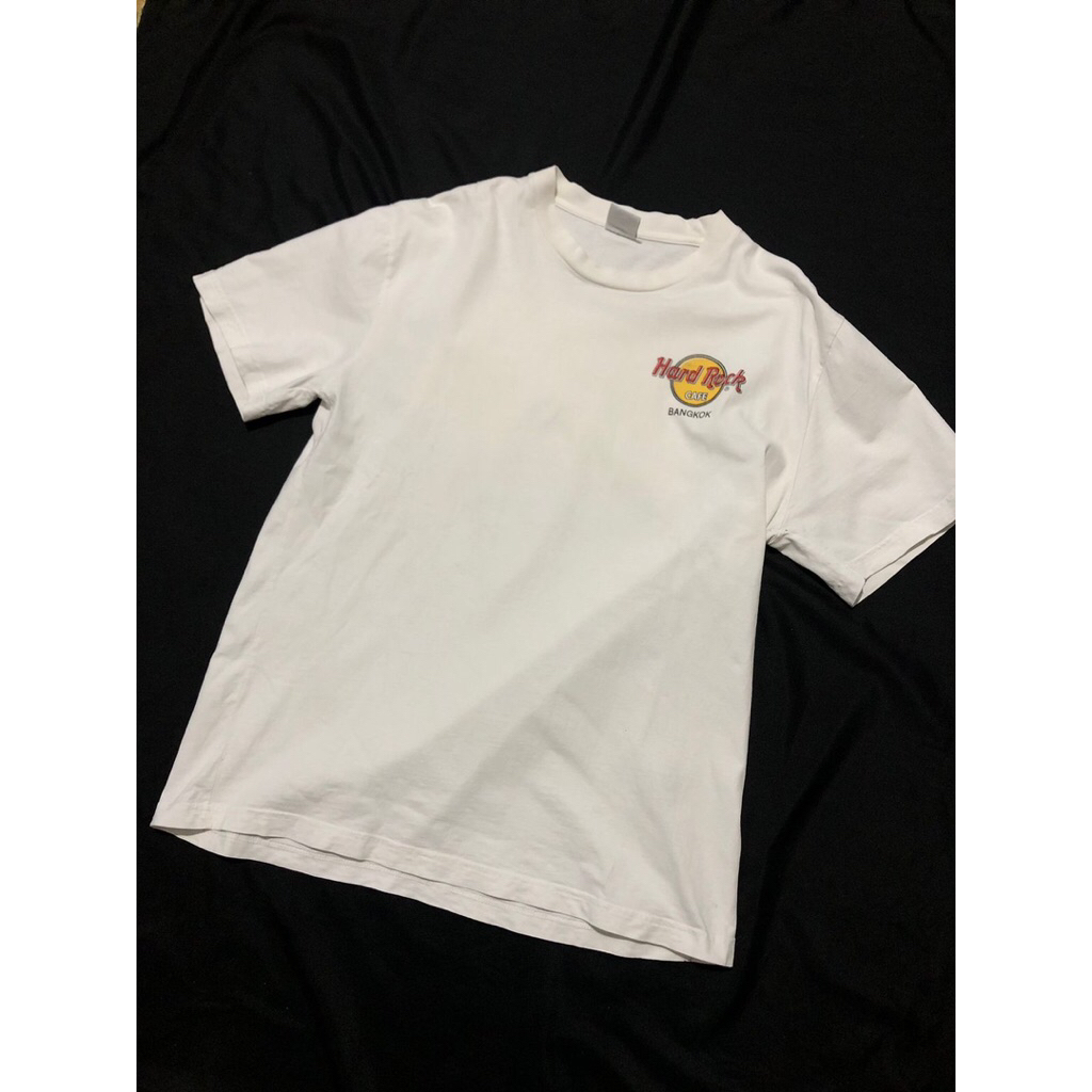 tshirt hard rock cafe /preloved