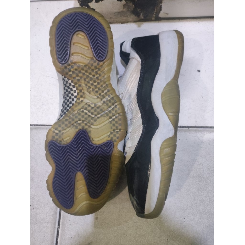 nike jordan retro 11 seze42