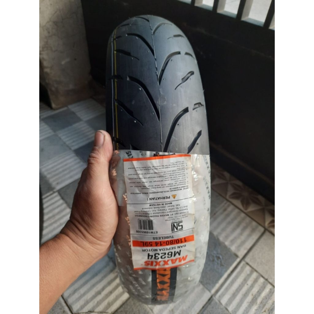 maxxis m6234. 110/80-14 ban depan aerox/honda adv dll