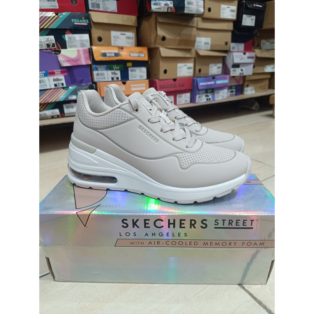 SKECHERS MILLION AIR HIGHER LIFTED