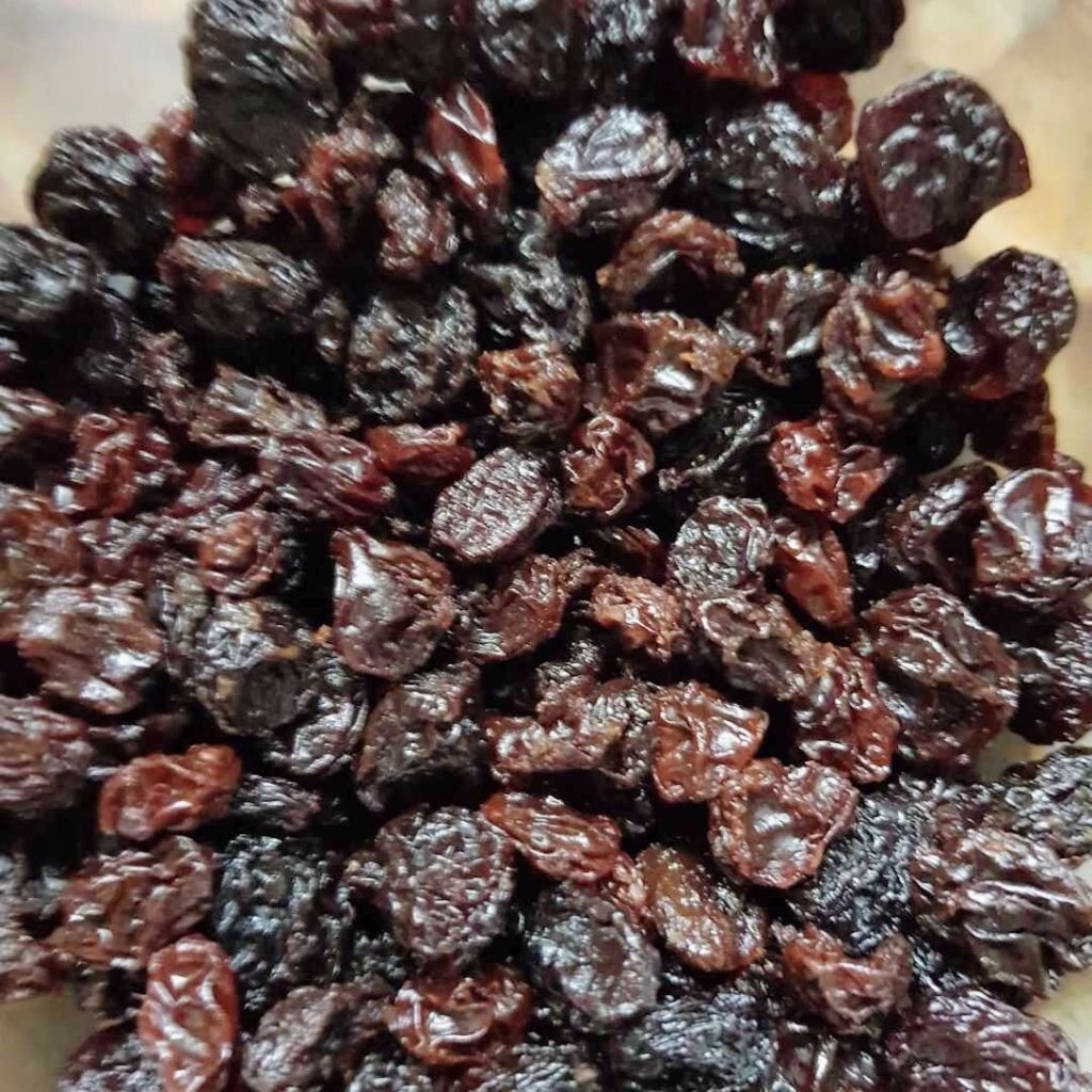 KISMIS HITAM 1KG / SULTANA KISMIS HITAM IMPOR 1KG REPACK