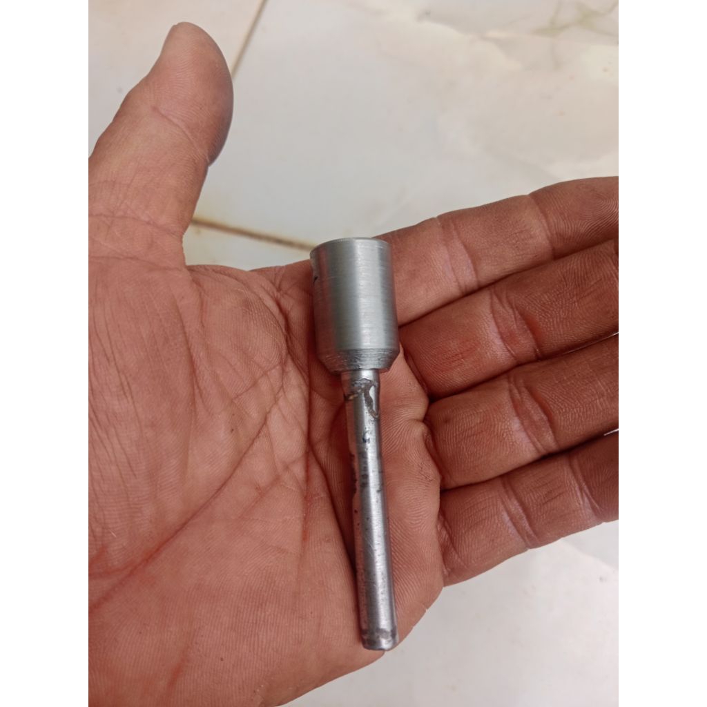 pemegang kayu dowel manual