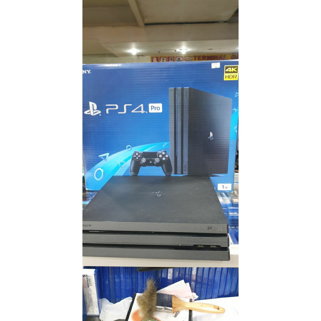 ps4 pro 1tb Hen/jailbreak