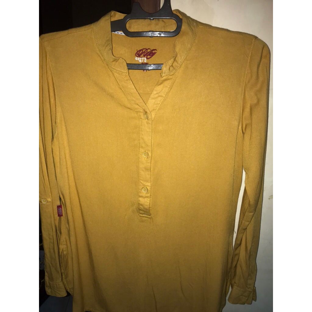 [PRELOVED] Kemeja Wanita Rilley
