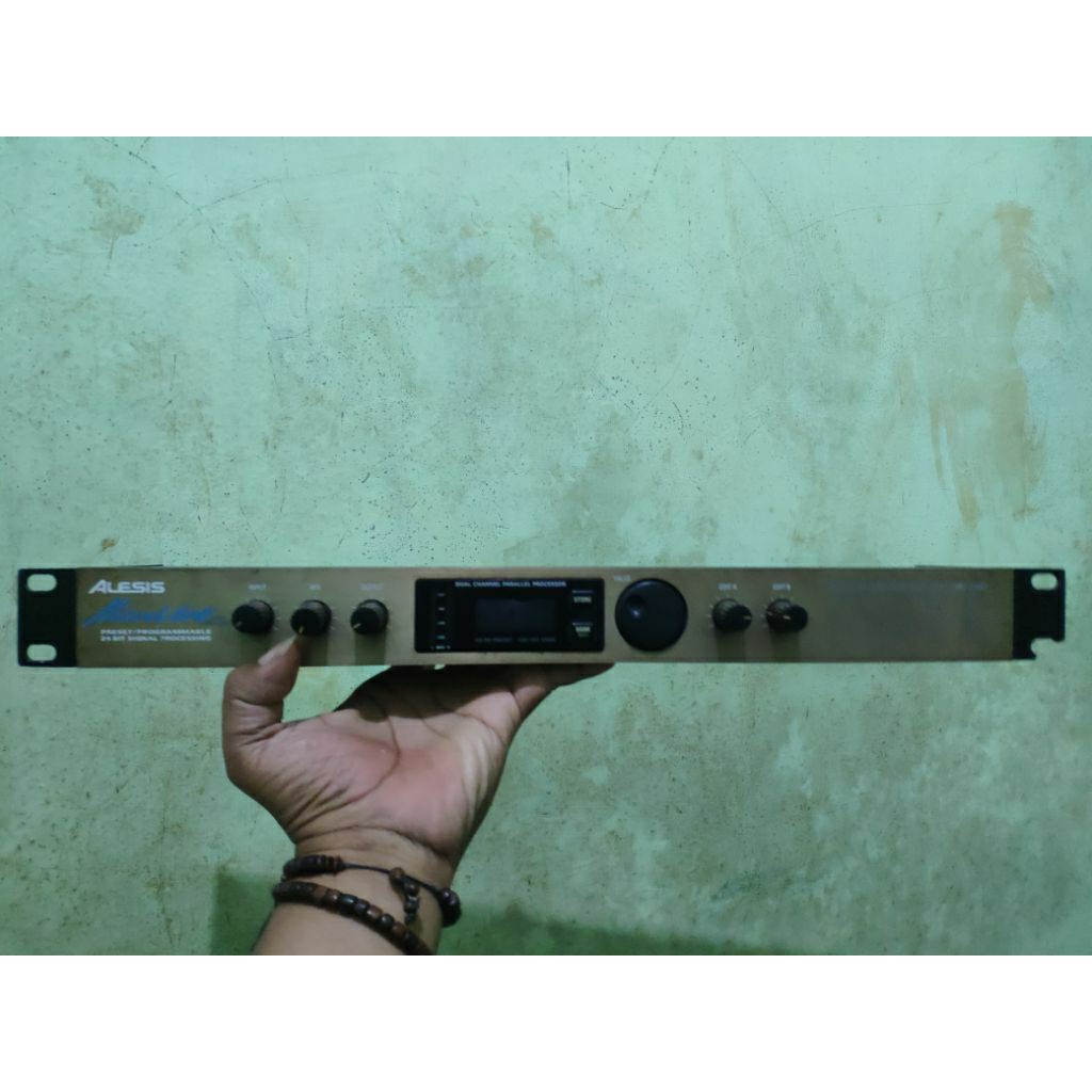 EFEK VOKAL ALESIS MICROVERB 4 ORIGINAL MALAYSIA