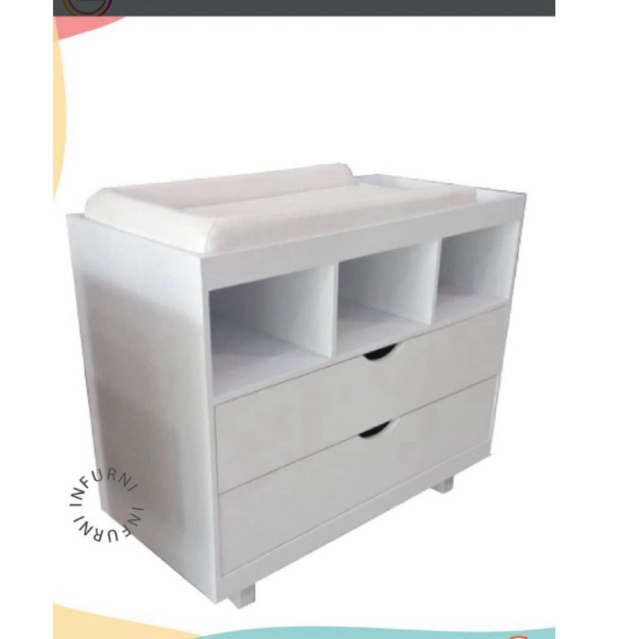 Baby tafel second