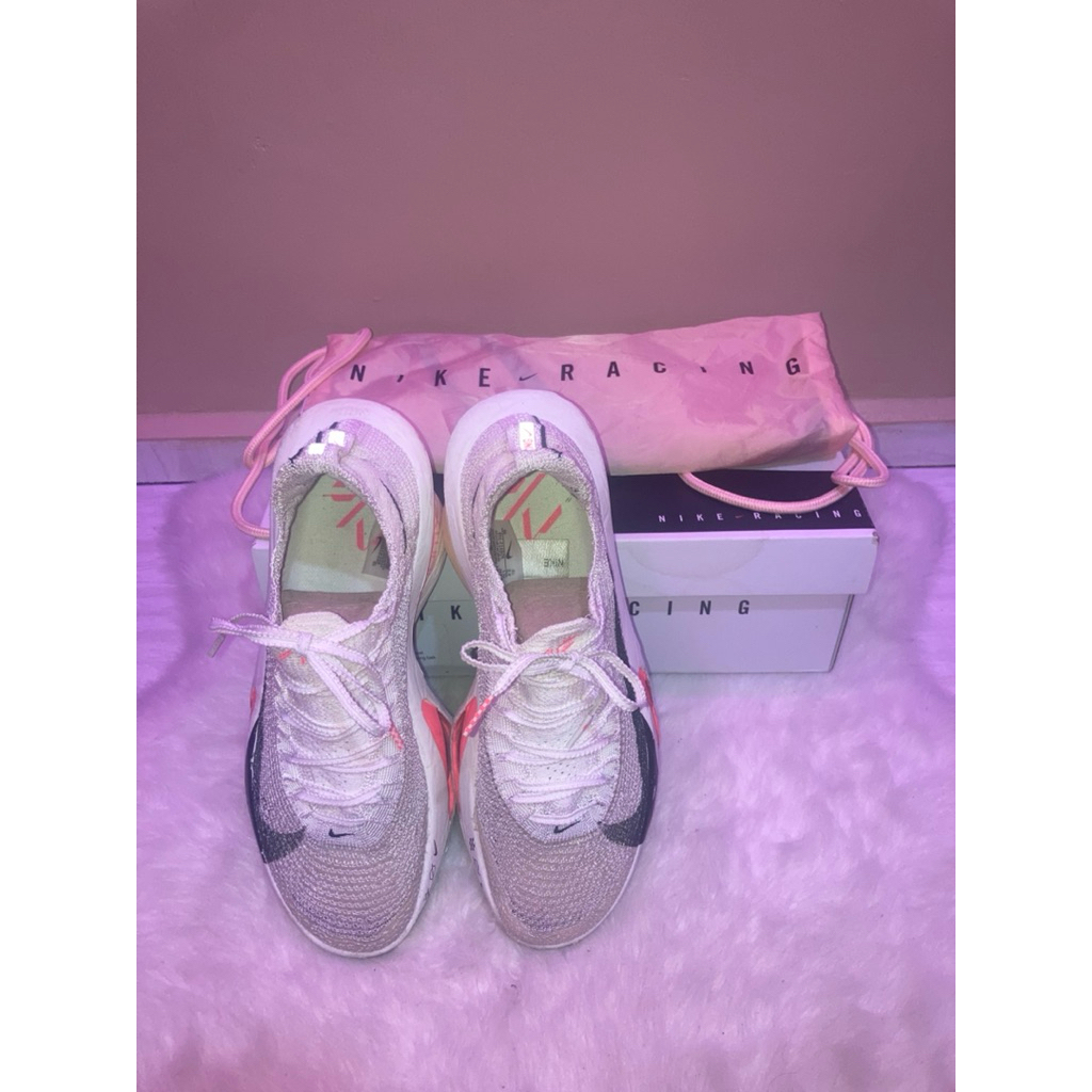 Preloved Sepatu Lari Alphafly 3