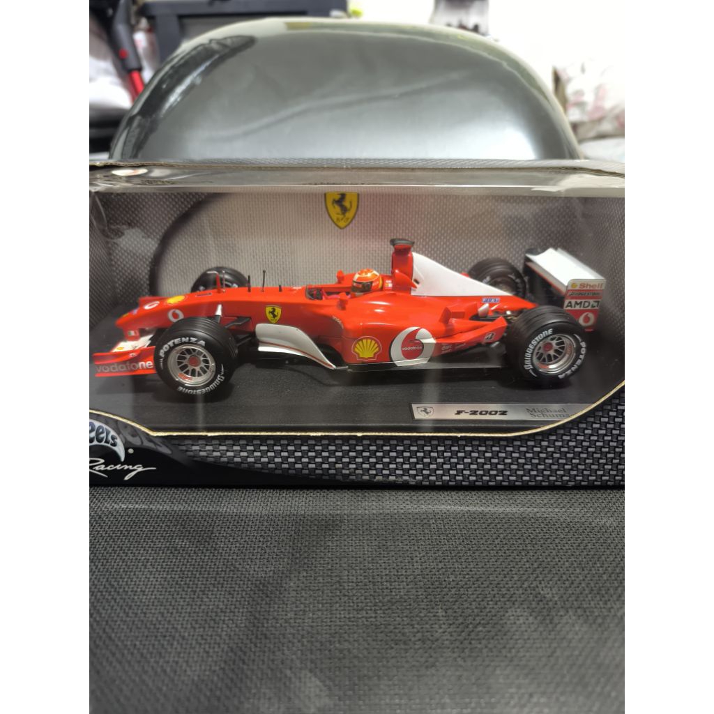 HotWheels Hot Wheels Diecast Formula 1 F1 Skala Scale 1:18 1/18 Michael Schumacher Ferrari No 1 F200
