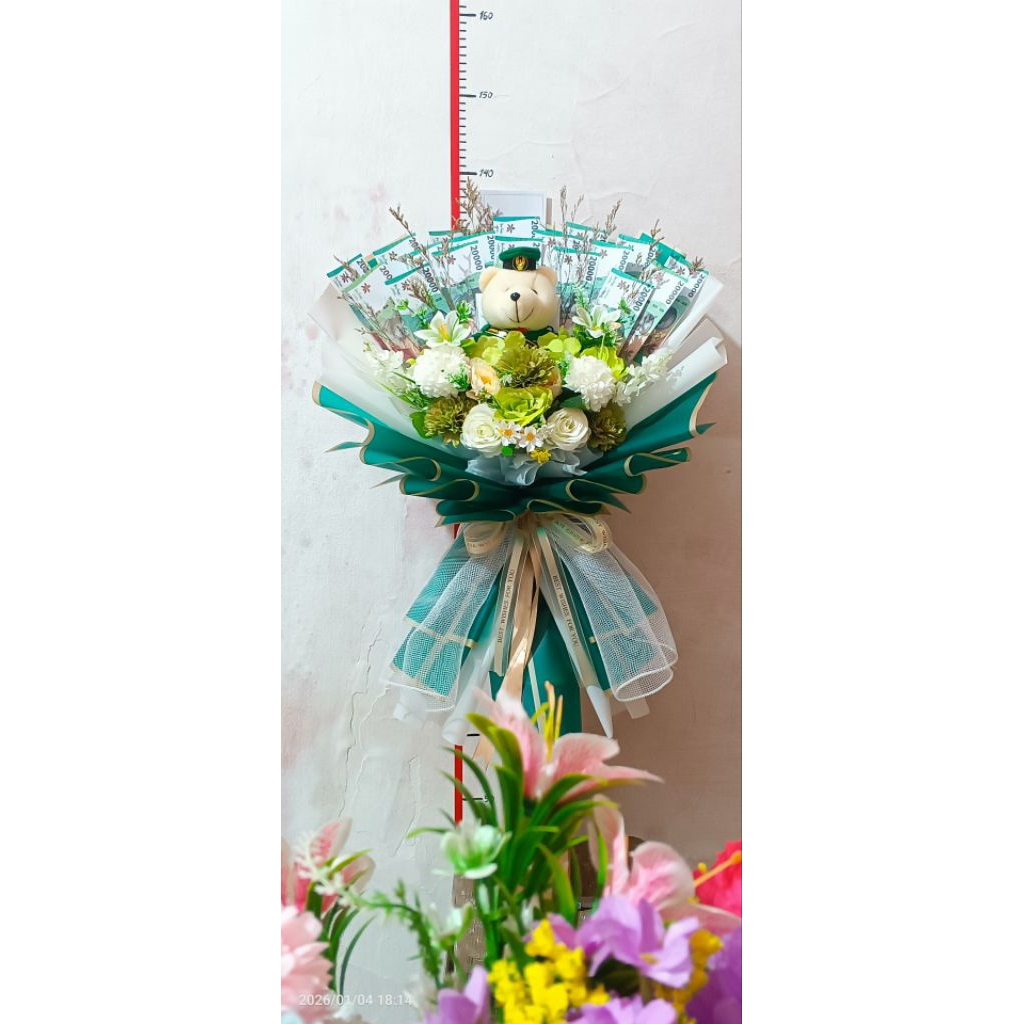 buket XL uang + boneka tentara