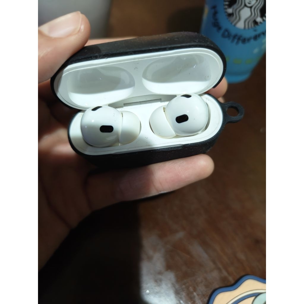 apple airpods pro (gen 2)