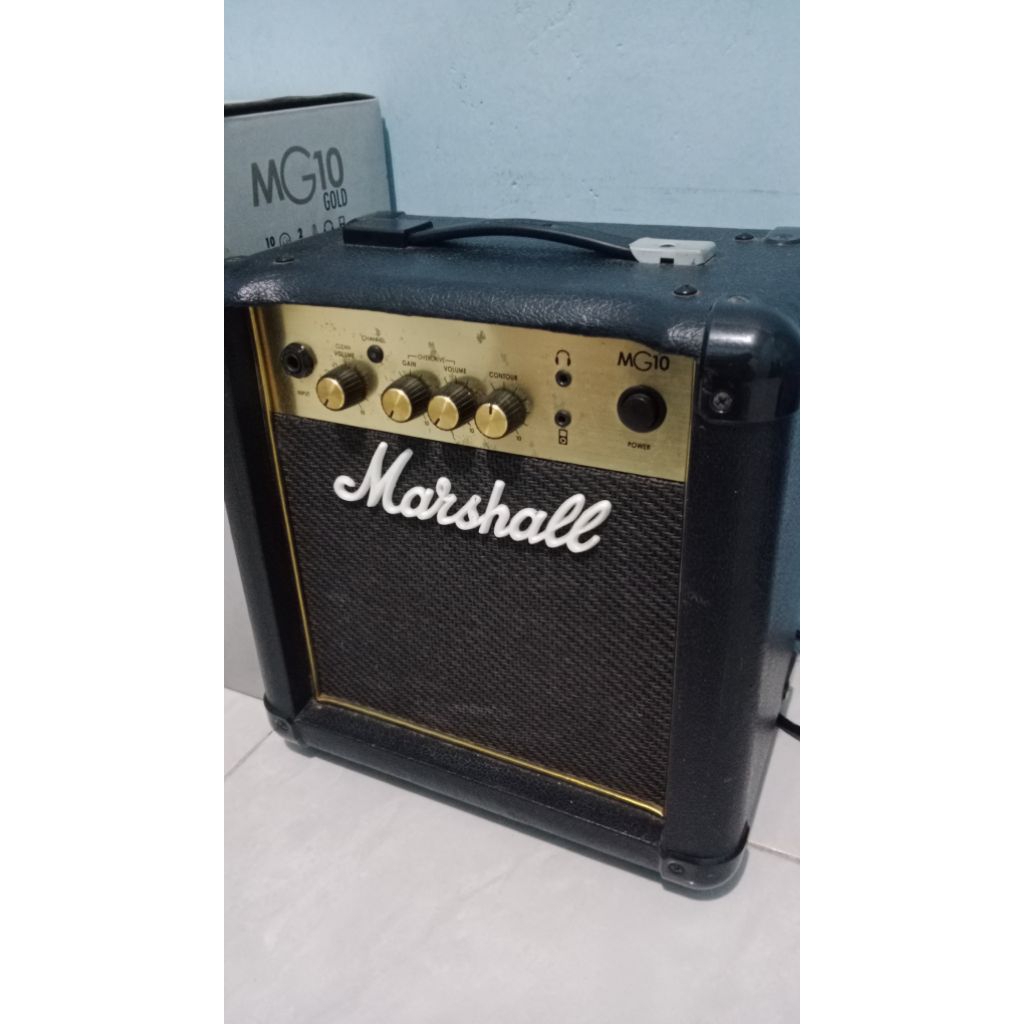 AMPLIFIER MARSHALL MG10 GOLD