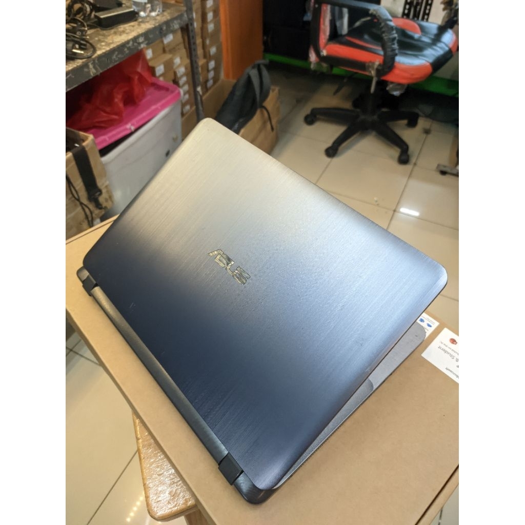 laptop ASUS A407M