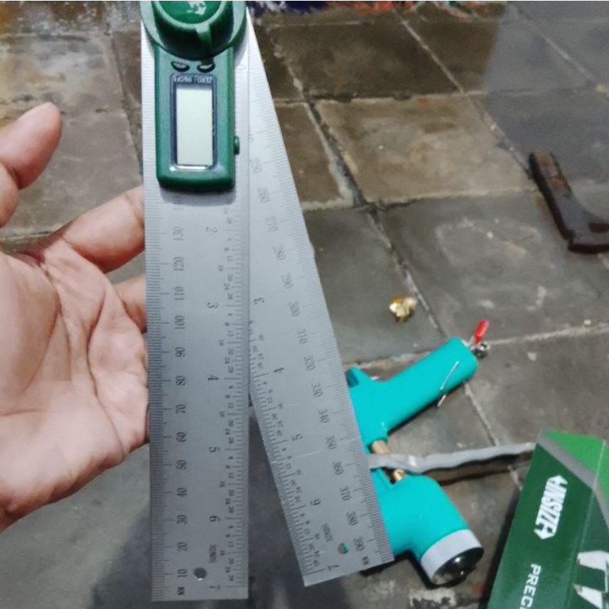 BUSUR DERAJAT DIGITAL PROTRACTOR INSIZE 2176-200