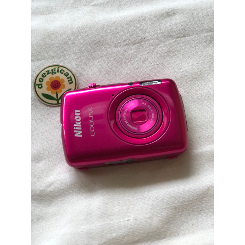 kamera digital nikon coolpix s01 pink