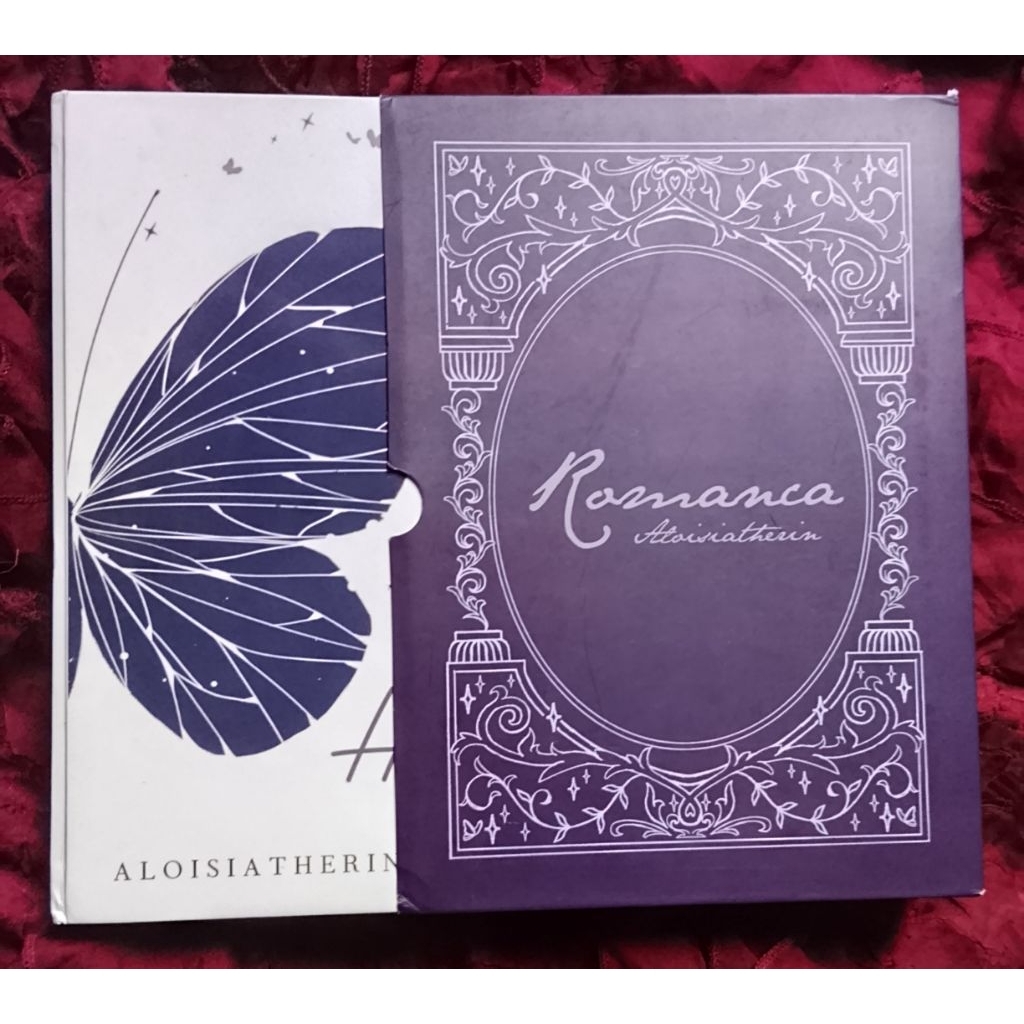 WTS - UNSEALED - NOVEL LOVE HATE