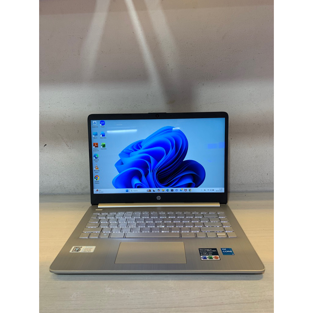 laptop HP 14s dq2xxx intel core i3-1115G4