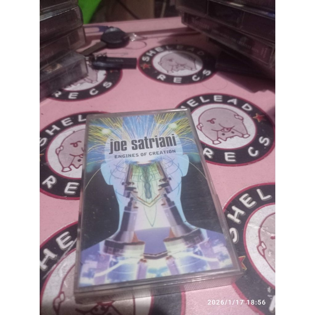 Kaset Joe Satriani - Engines Of Creation
