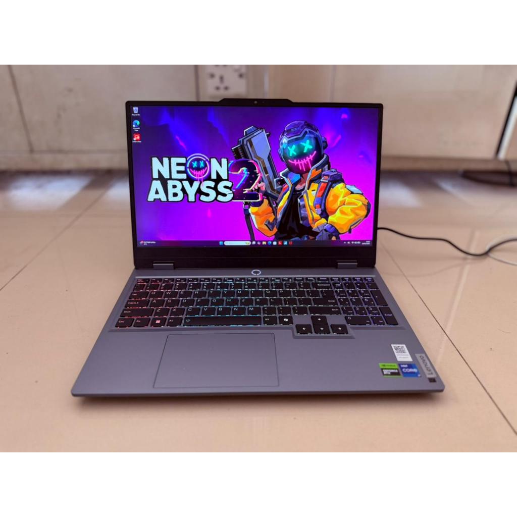 Laptop Gaming Lenovo LOQ i7 1650HX RTX 4060 16GB/512GB Garansi On