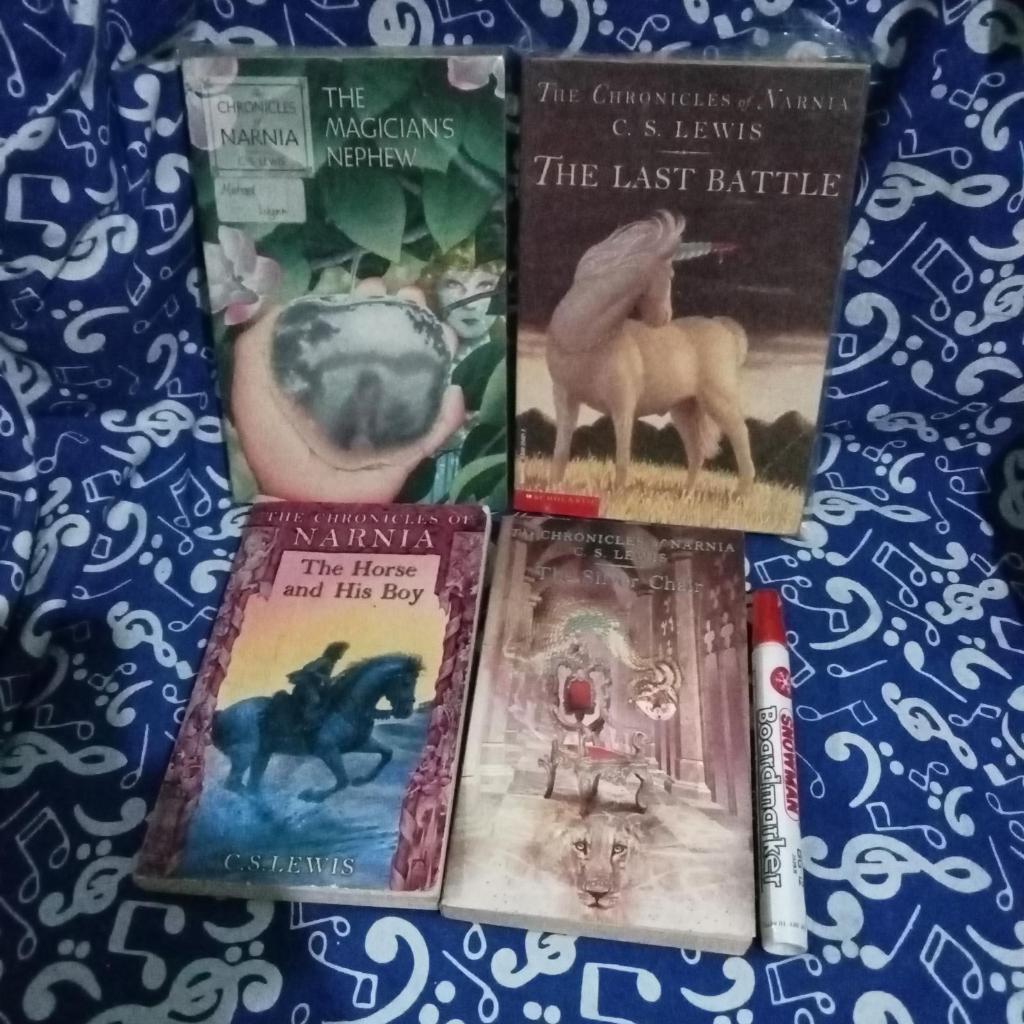 BUKU NARNIA series - CS Lewis MPORT - ENGLISH