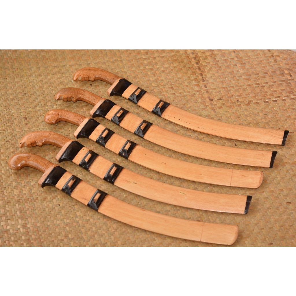 Lais Banjar Berkualitas sudah lengkap dengan kumpang kayu