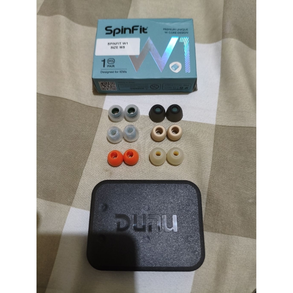 Eartips IEM Borongan Spinfit W1 CP100 Tangzu Sancai Penon Liqueur Fiio HS18 Kbear Coffee