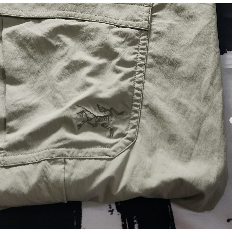Celana Outdoor Arc’teryx Cargo Pants – Lightweight Tactical Olive