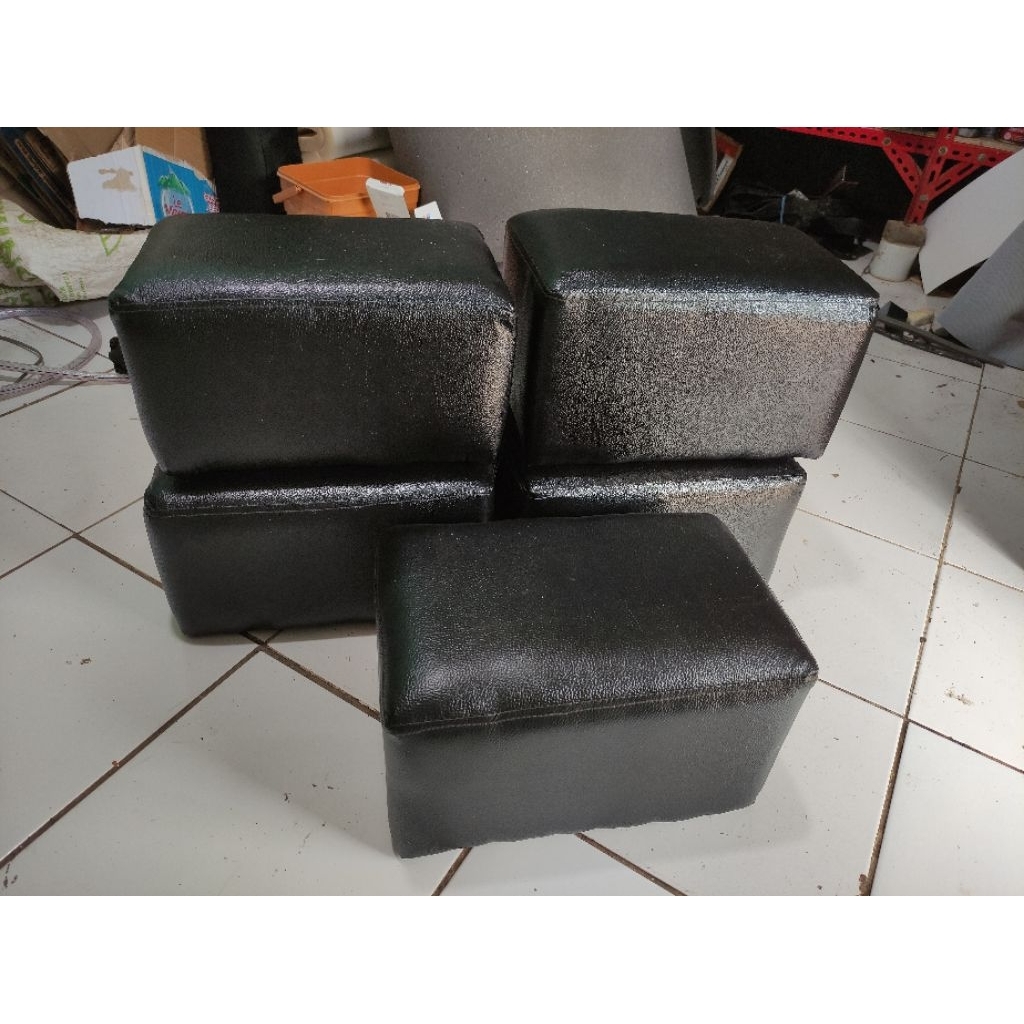 Sofa kecil Modern  Minimalis Kursi Anak-Anak Penambah Kursi Barbershop ganjal kursi potong rambut di