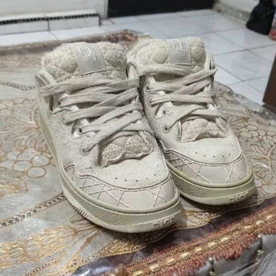 Sepatu Pria DIOR